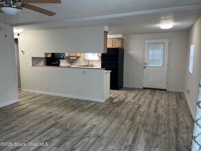 2540 Chatham Way NE in Palm Bay, FL - Building Photo - Building Photo