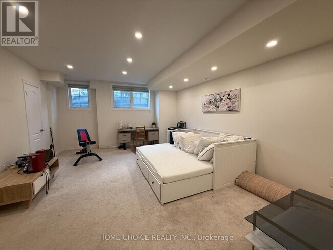 181 Parktree Dr in Vaughan, ON - Building Photo - Building Photo