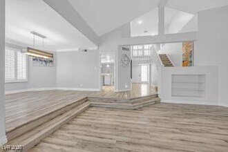 4932 Tierra Del Sol Dr in Las Vegas, NV - Building Photo - Building Photo