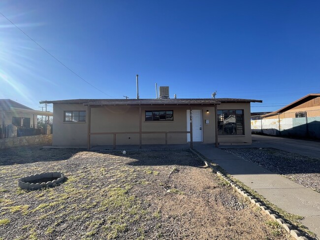5016 Wilmoth Ct in El Paso, TX - Building Photo - Building Photo