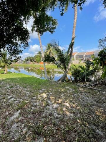 12077 Sunset Point Cir in Wellington, FL - Building Photo - Building Photo