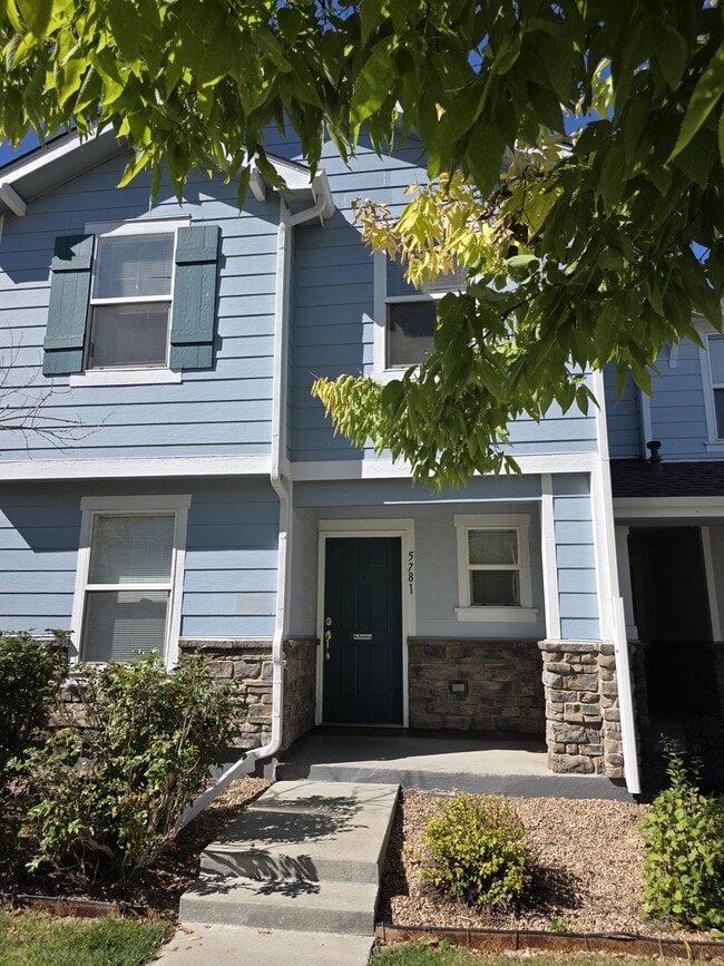 property at 5781 Ceylon St