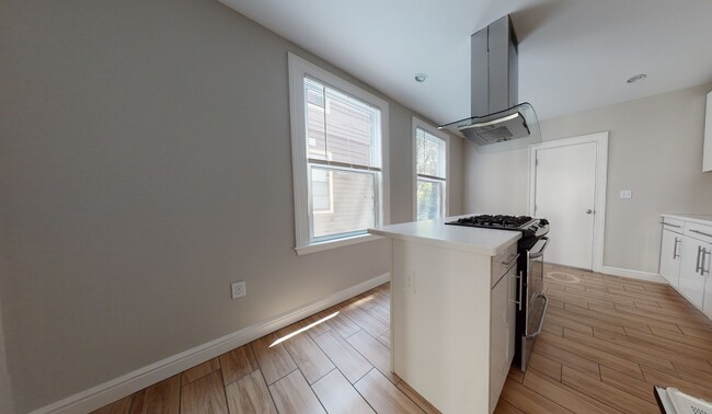 20 Marie Ave, Unit 2T in Cambridge, MA - Building Photo - Building Photo