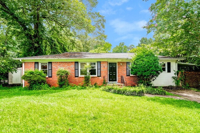 property at 1205 Lynn Acres Dr