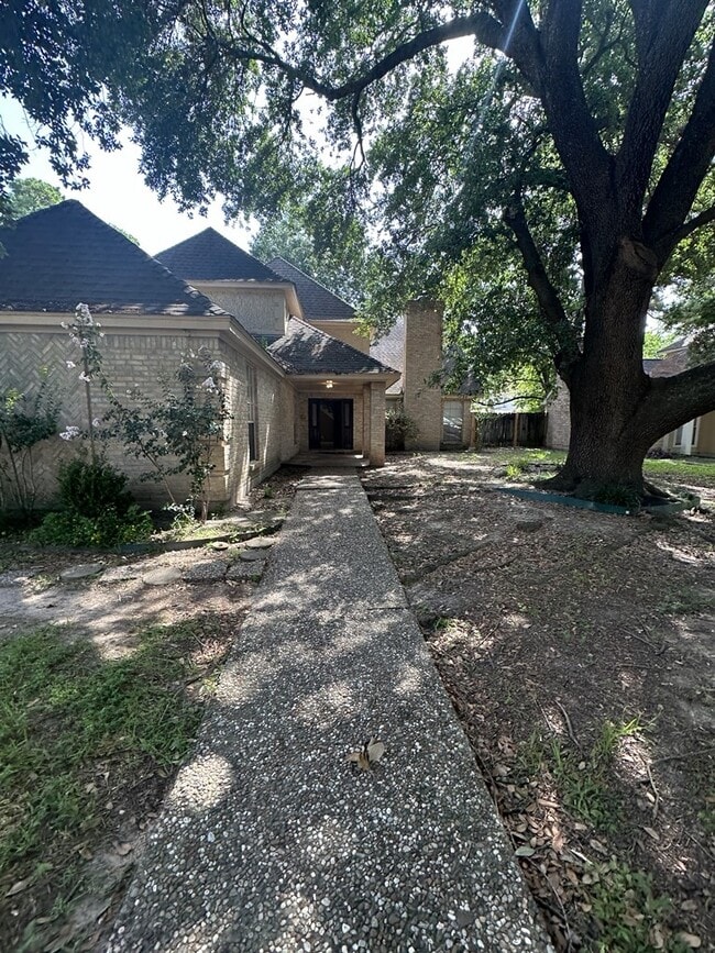 property at 14714 Ridgechase Ln