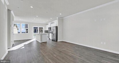 8302 Dieter Dr in Rosedale, MD - Building Photo - Building Photo