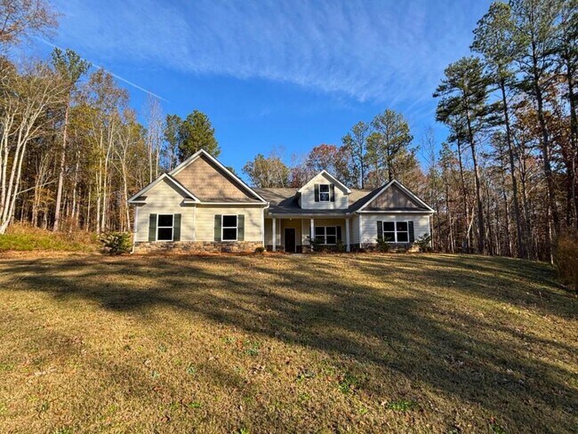 55 Hawthorn Ln in Covington, GA - Building Photo - Building Photo