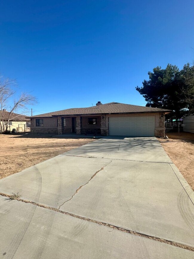 property at 14071 Quinnault Rd