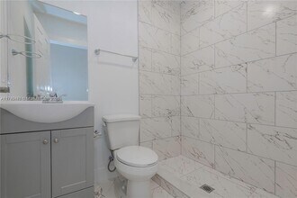 1513 NW 8th Ave-Unit -1513 in Fort Lauderdale, FL - Building Photo - Building Photo