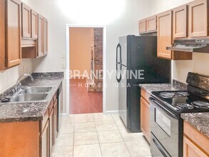 3363 Hampstead Dr in Jacksonville, FL - Foto de edificio - Building Photo