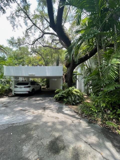 3026 Day Ave in Miami, FL - Building Photo - Building Photo