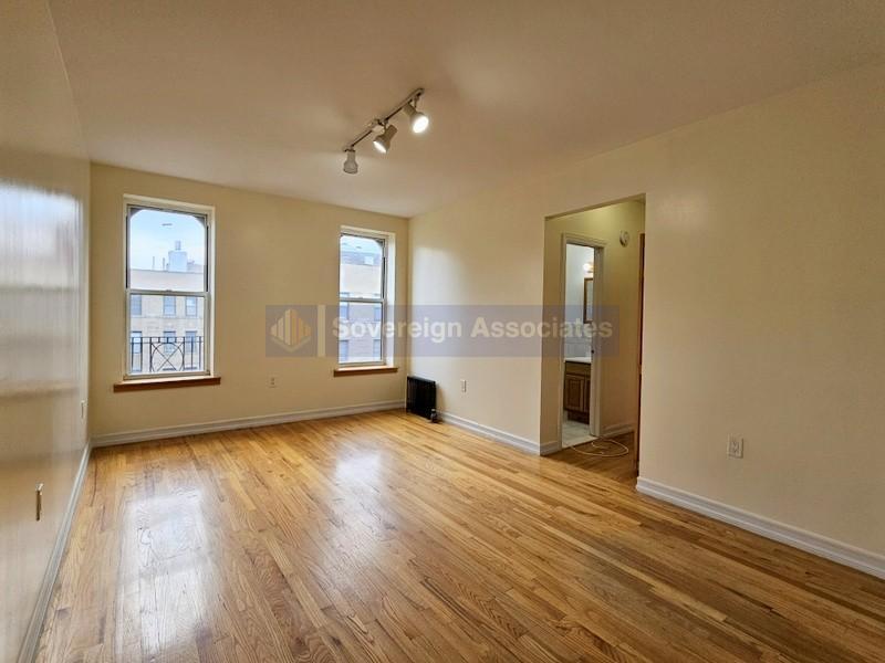707 W 171st St in New York, NY - Building Photo