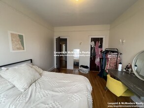77 Chiswick Rd, Unit 12A in Boston, MA - Building Photo - Building Photo
