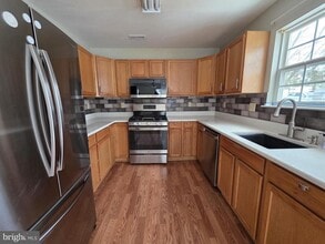 347 Glenn Rose Cir in King of Prussia, PA - Building Photo - Building Photo