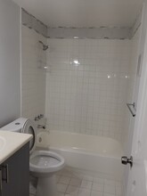8600 SW 109th Ave in Miami, FL - Building Photo - Building Photo