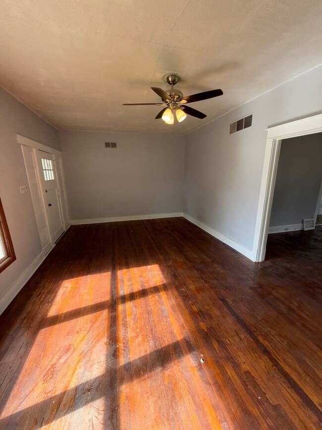 201 Carbaugh Ave in Rockford, IL - Building Photo - Building Photo