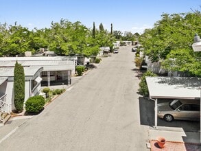 2901 Carlisle Blvd NE in Albuquerque, NM - Building Photo - Building Photo