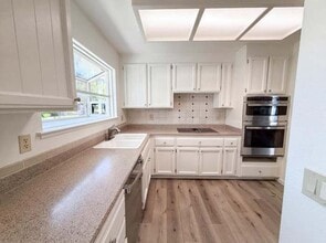 5901 Small Hill Ct in Citrus Heights, CA - Foto de edificio - Building Photo