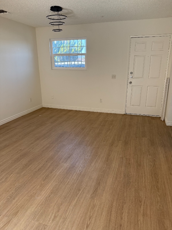 2470 New Ave in Rosemead, CA - Foto de edificio - Building Photo