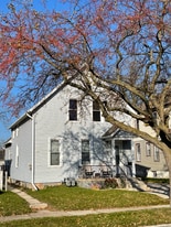 1328 Geele Ave in Sheboygan, WI - Building Photo