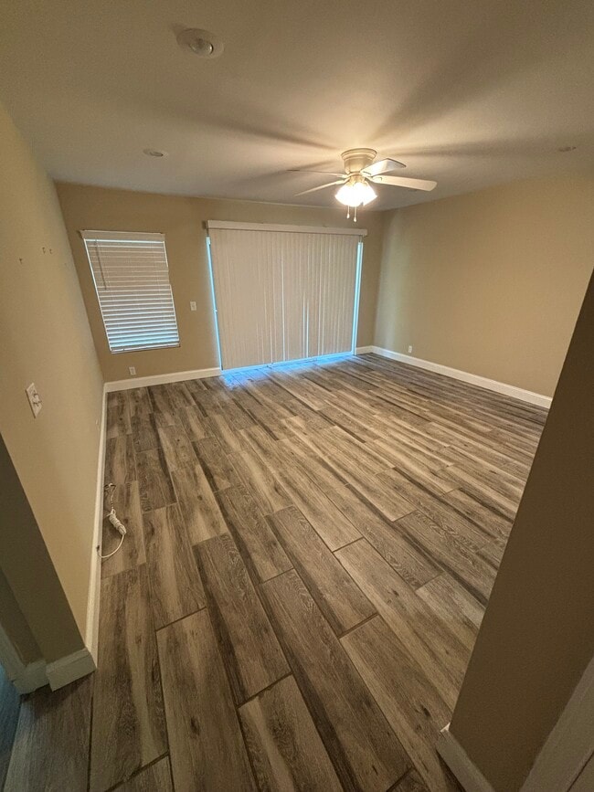 657 N Golf Villa Rd in St. Simons Island, GA - Building Photo - Building Photo