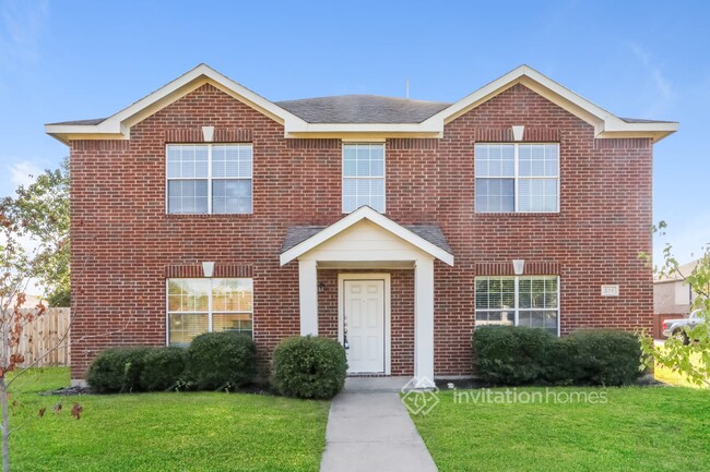 204 N Star Ct in Red Oak, TX - Foto de edificio - Building Photo