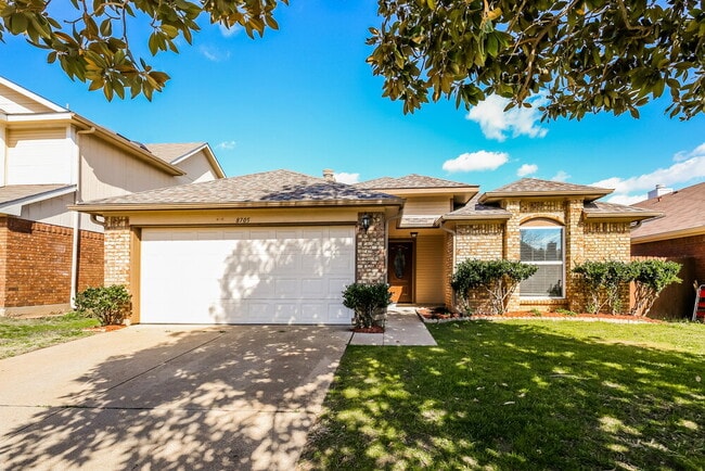 8705 Elbe Trail