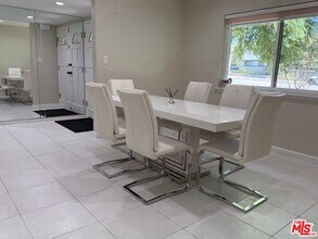 10609 Reseda Blvd in Los Angeles, CA - Building Photo - Building Photo