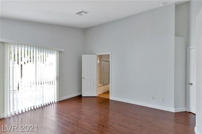 3838 Birchview Ct in Las Vegas, NV - Building Photo - Building Photo