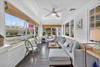 235 10TH Ave in St. Petersburg, FL - Building Photo - Building Photo