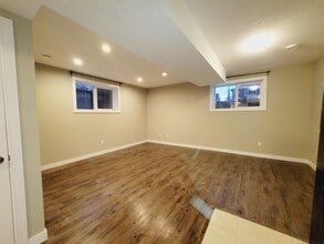 11637-11125 125 St NW in Edmonton, AB - Building Photo - Building Photo