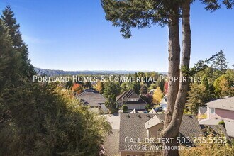 16075 SE Winterborne Ct in Damascus, OR - Building Photo - Building Photo