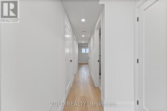 1556 Davenport Rd in Toronto, ON - Building Photo - Building Photo