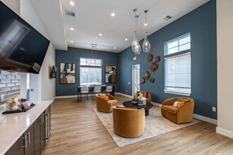 Springs at Meadowbrook in Waukesha, WI - Building Photo - Interior Photo