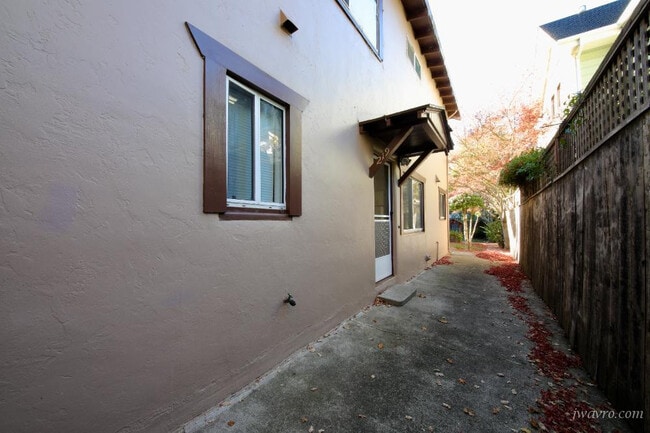 217 C St in San Rafael, CA - Building Photo - Building Photo