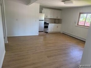 8101 Sheridan Dr in Buffalo, NY - Building Photo - Building Photo