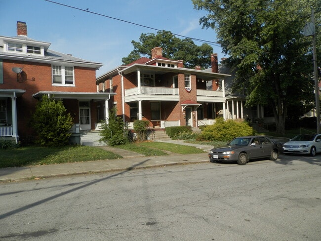 153 Holbrook Ave, Unit 153.5