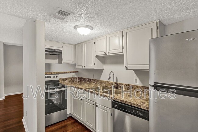 10825 Key Haven Blvd in Jacksonville, FL - Building Photo - Building Photo