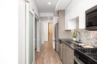 Sugarmont Apartments & Townhomes in Salt Lake City, UT - Building Photo - Building Photo