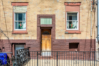 414 Monroe St in Hoboken, NJ - Building Photo - Building Photo