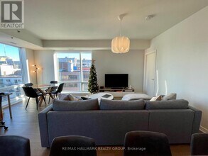 428 Sparks St. in Ottawa, ON - Building Photo - Building Photo