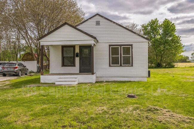 property at 5 Denovion Ct