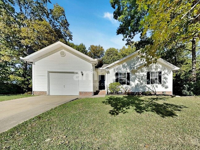 property at 704 Pepperstone Ct