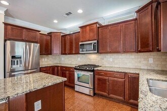 2295 Manor View in Cumming, GA - Building Photo - Building Photo