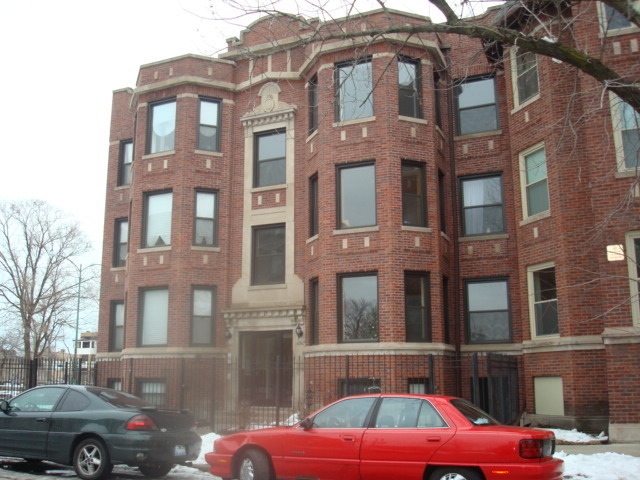 property at 4745 S Vincennes Ave