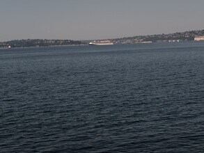 3055 Alki Ave SW in Seattle, WA - Building Photo - Building Photo