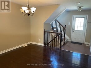280 Par-La-Ville Cir in Ottawa, ON - Building Photo - Building Photo