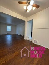 19373 Woodside St in Harper Woods, MI - Building Photo - Building Photo
