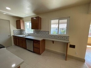 2870 59th St in Sacramento, CA - Building Photo - Building Photo