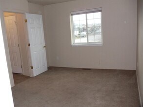 99 13th St in Belgrade, MT - Building Photo - Building Photo